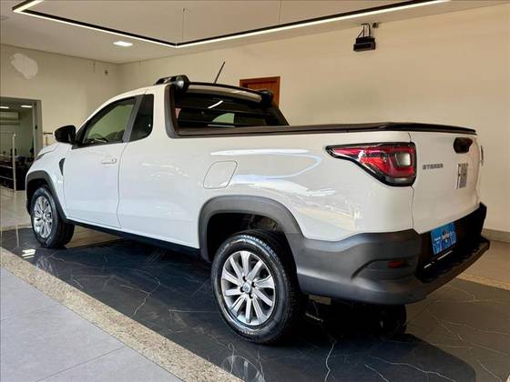 FIAT STRADA 1.3 FIREFLY FLEX FREEDOM CS MANUAL FIAT STRADA 1.3 FIREFLY FLEX FREEDOM CS MANUAL